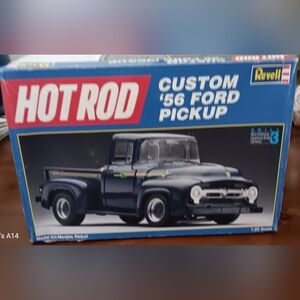 Custom '56 Ford Pickup Model Kit - Blue